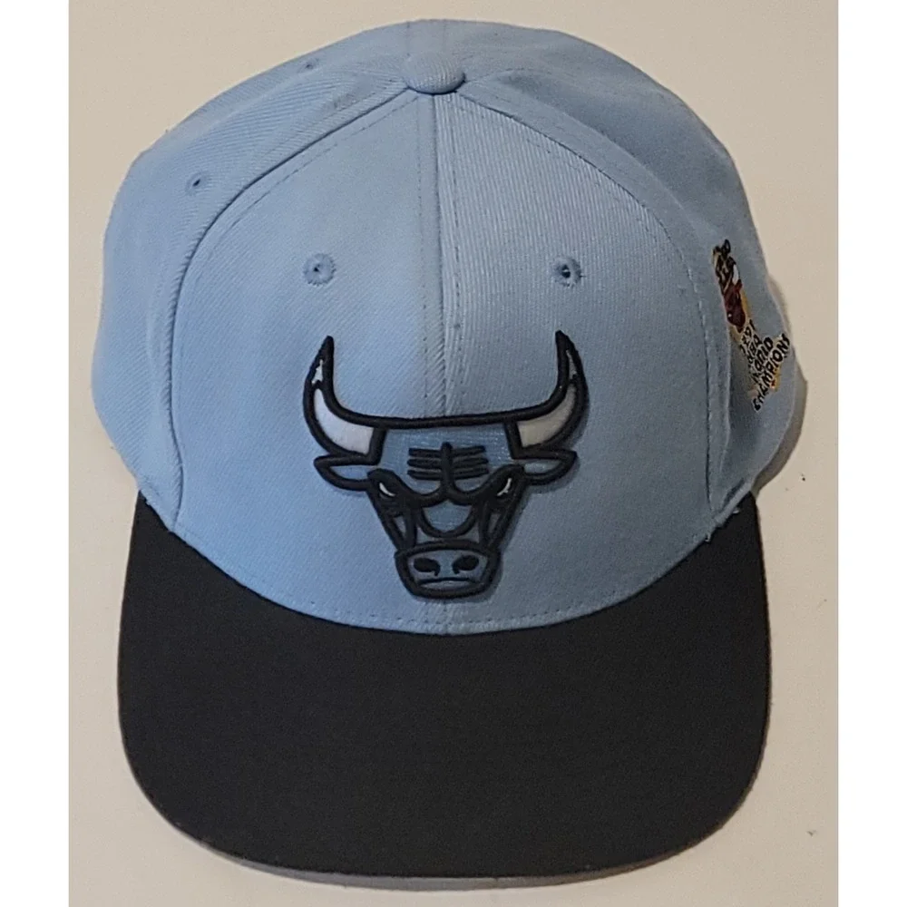 VTG Chicago Bulls Mitchell&Ness 1991 NBA World Champions Snapback Hat Blue/Black